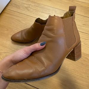Tan Everlane booties